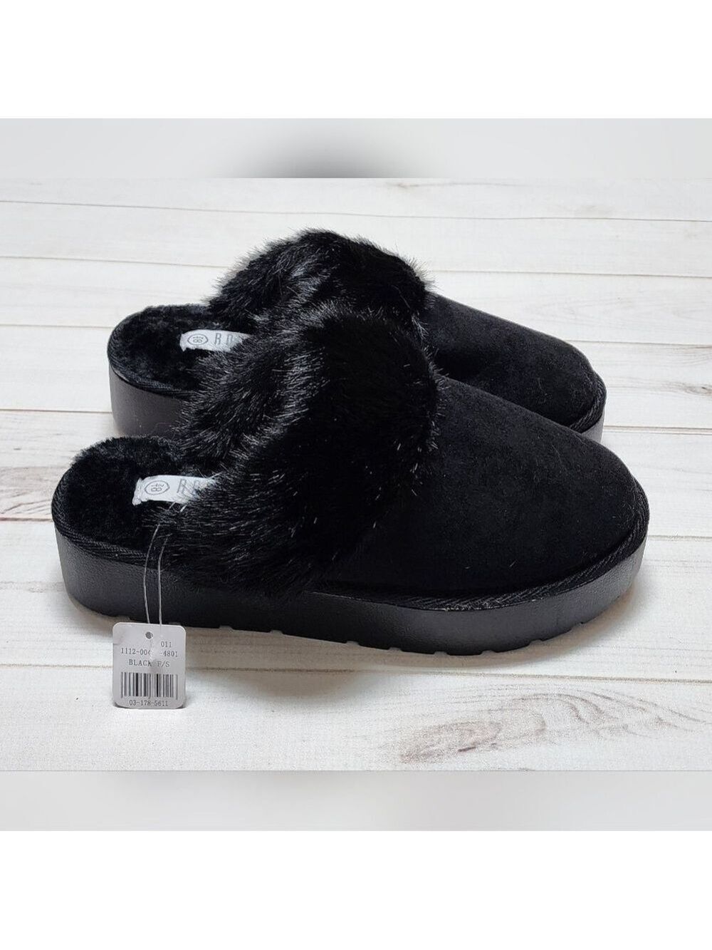 Rouge Helium Black Faux Fur Slip On Slipper Shoes - New With Tags